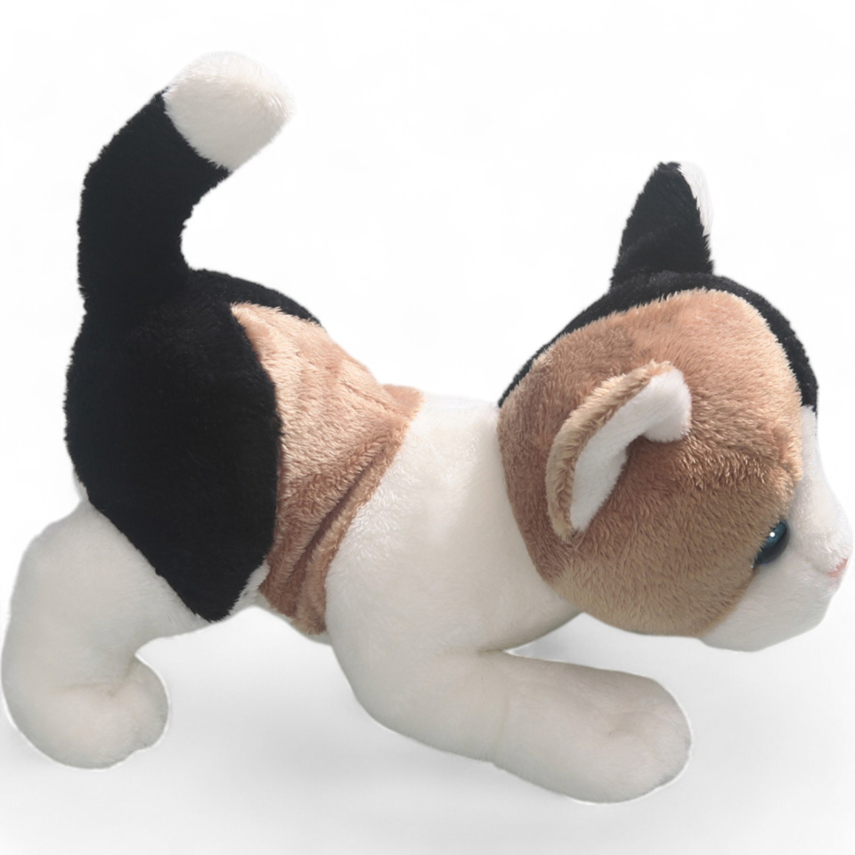 Plüschtier: Katze Calico schleichend | Kuscheltier | Stofftier