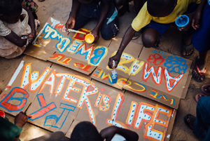 Workshop an Schulen in Uganda